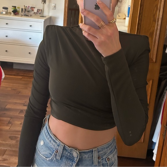 Zara dark olive green crop with shoulder pads - Picture 2 of 4